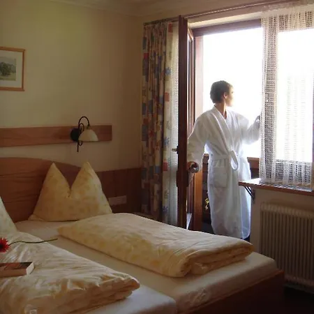 Отель Sporthof 3*