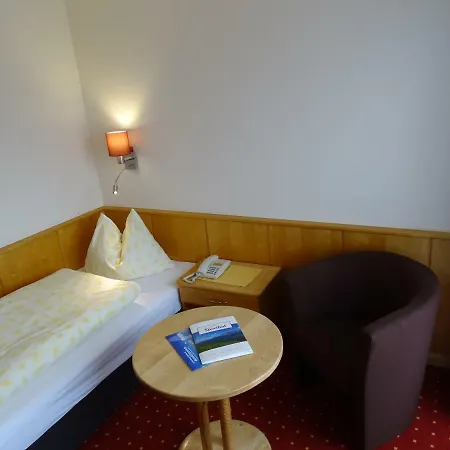 Sporthof 슈라드밍